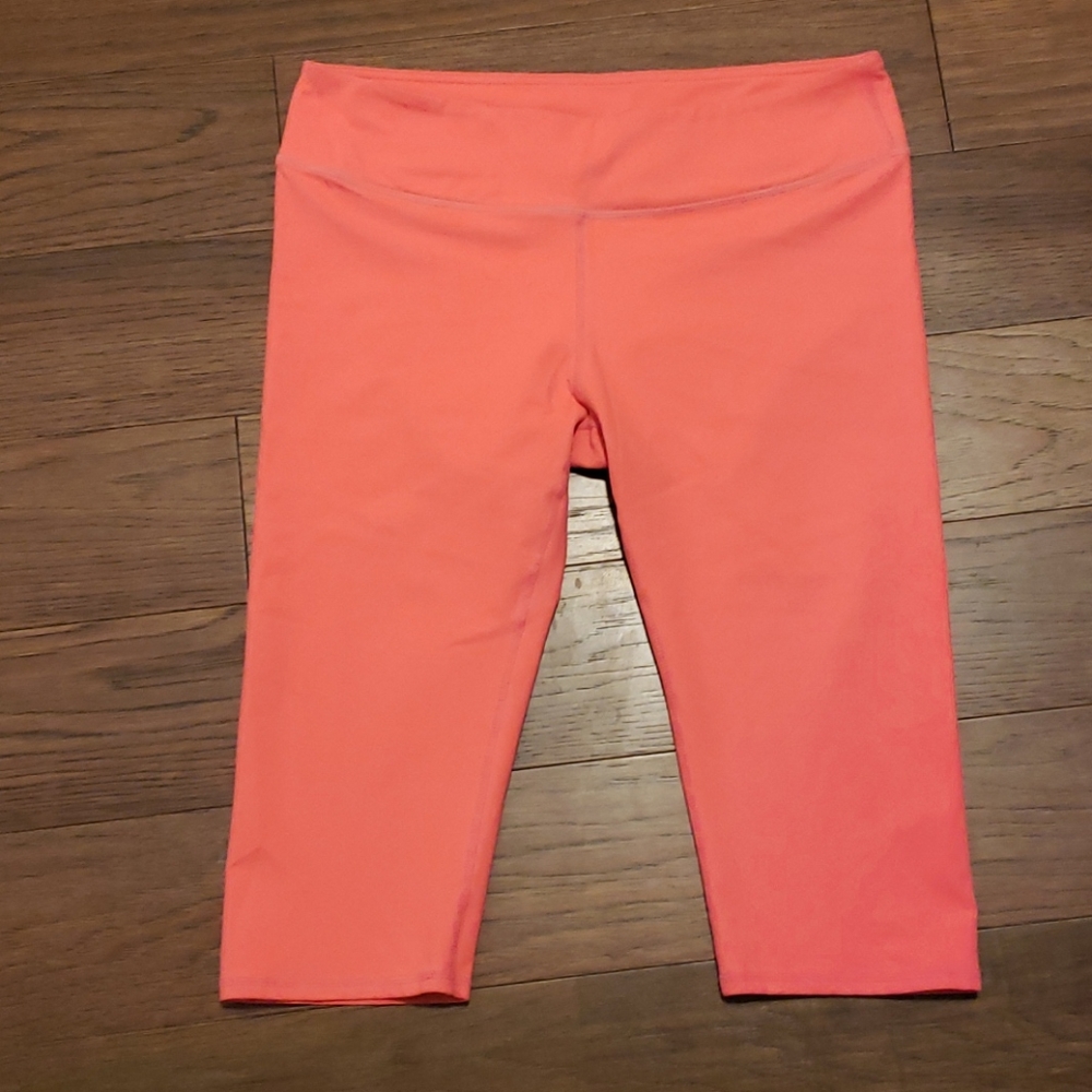Fabletics Crop Leggings size L
